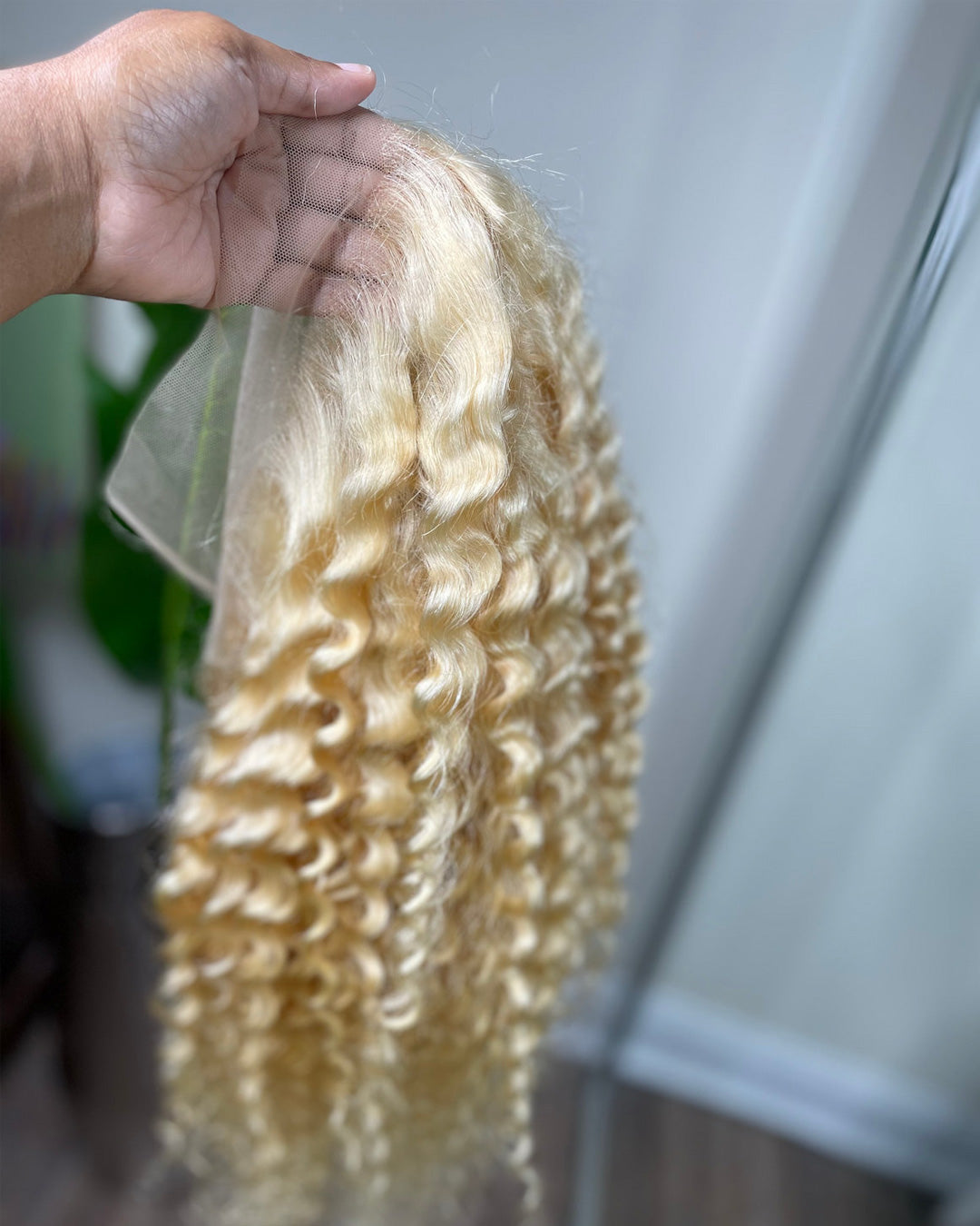 Finesse Curl Lace Wig